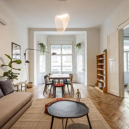 Sunshine Sprint Luxury Apartament Budapesta