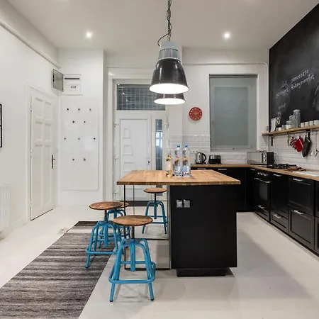 Sunshine Sprint Luxury Apartment